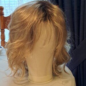 Reeves Synthetic Wig by Estetica